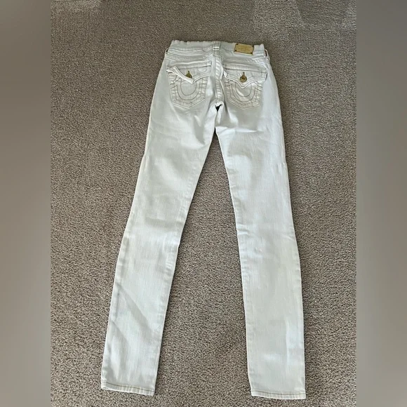 True Religion White Skinny Jeans with Gold Hardware – Size 24 - Picture 4 of 12